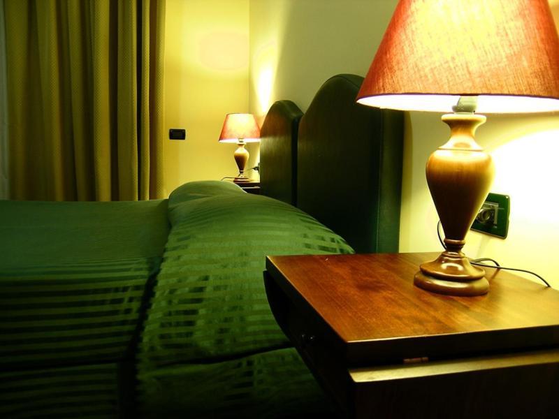 Relax Style House Central Rooms Pescara Dış mekan fotoğraf