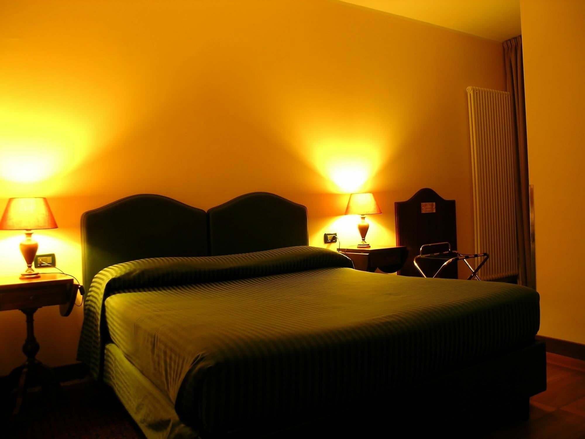Relax Style House Central Rooms Pescara Dış mekan fotoğraf