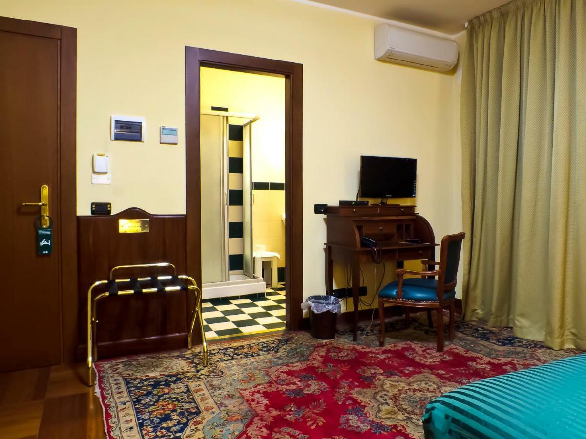 Relax Style House Central Rooms Pescara Dış mekan fotoğraf